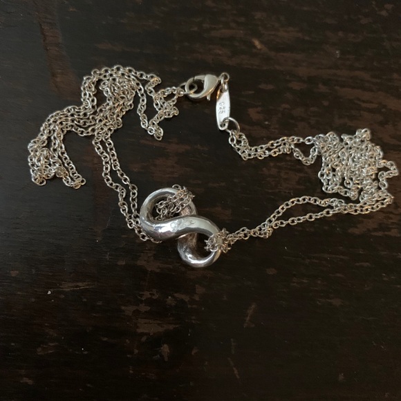 Infinity Necklace Silver - Picture 2 of 4